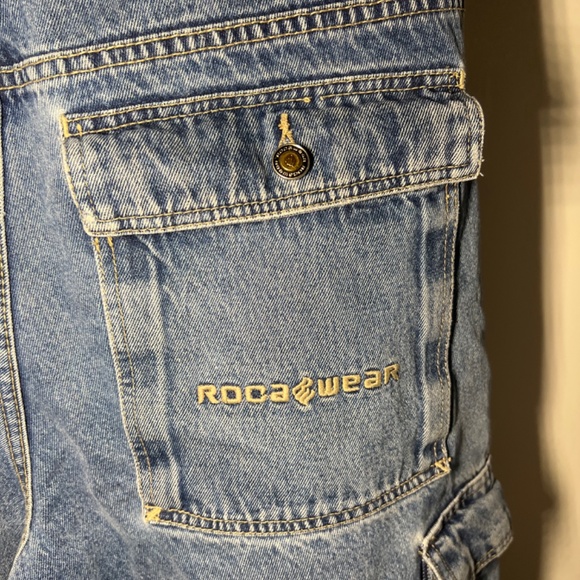 Vintage Y2K Rocawear Heavyweight Cargo Jorts Size 38 - Picture 5 of 6